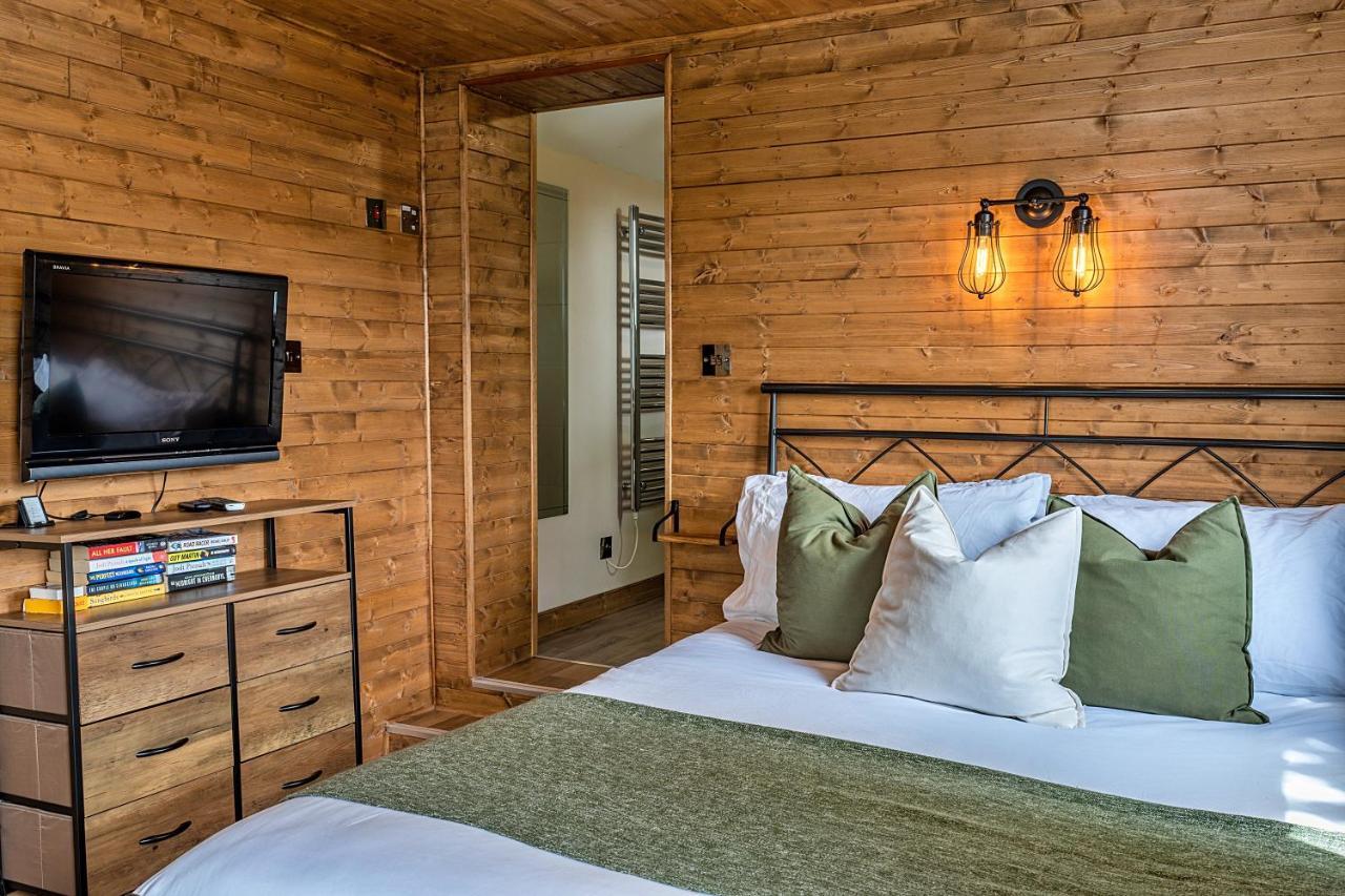 Finest Retreats - Trevoya Cabin Launceston Bagian luar foto